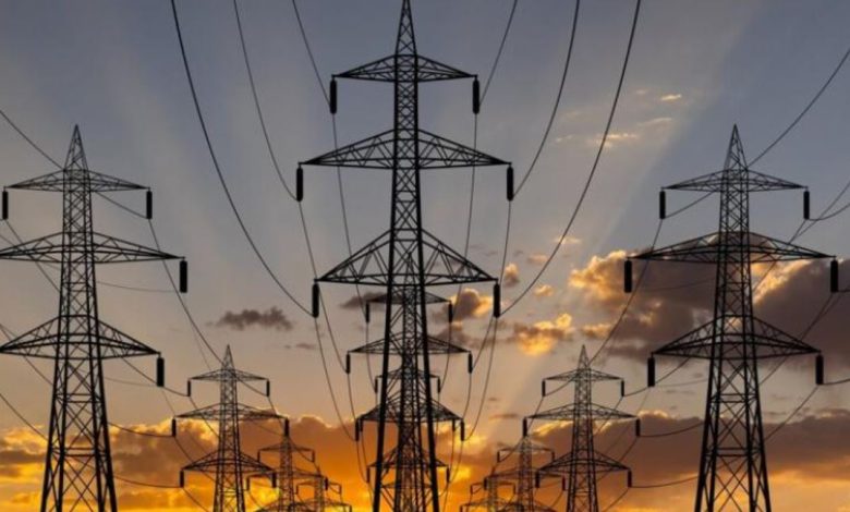 لأول مرة في تاريخها.. شبكة الكهرباء تستوعب أحمالا بلغت 39400 ميجاوات