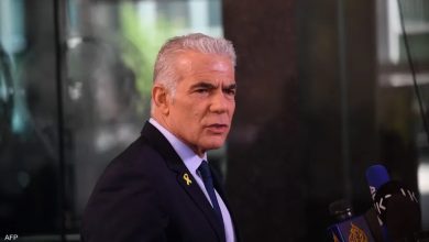 لابيد: الحرب في غزة يمكن أن تنتهي خلال 24 ساعة إذا سلّمت حماس سلاحها