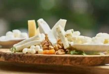 ماذا يحدث لجسمك عندما تأكل الجبن يومياً؟