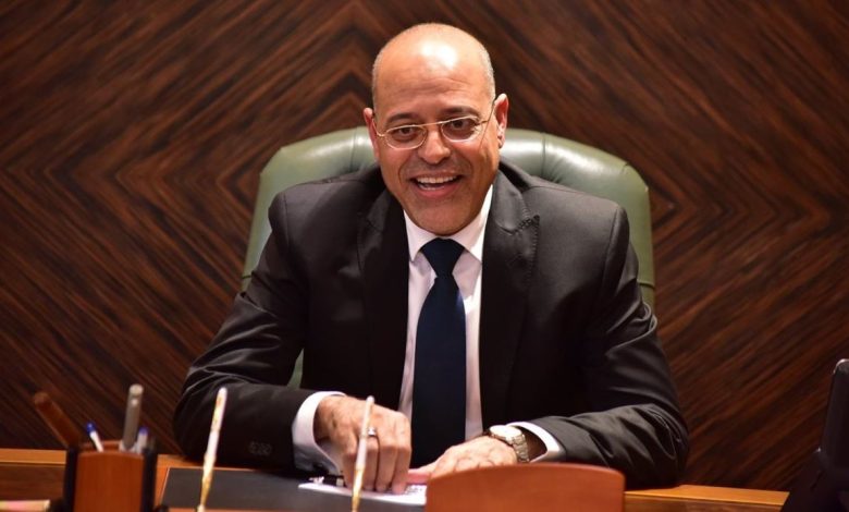محمد جبران: قانون العمل يحقق التوازن بين حقوق العامل وصاحب العمل.. وحماية عمال الديلفري مسئوليتنا