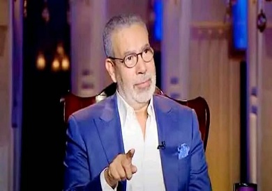 مدحت العدل يتصدر مواقع التواصل الاجتماعي بعد تصريحه حول حجاب حفيدة أم كلثوم