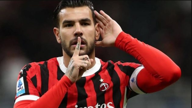 مدرب ميلان يُعلن انتقال ثيو هيرنانديز إلى الهلال