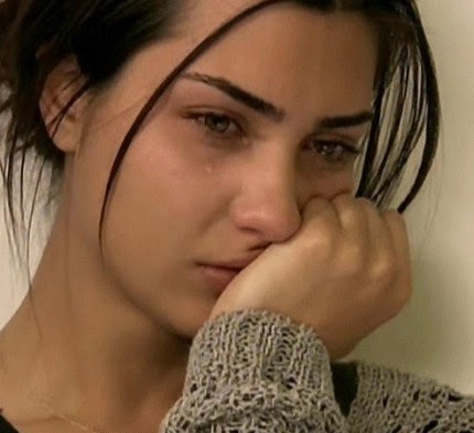 من ينصف النساء من العنف والإضطهاد الواقع عليهن في حياتهن العامة والخاصة...؟