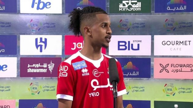 نيوم يضم لاعب الوحدة - صحيفة سبورت السعودية