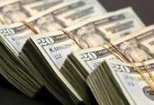 هليكوبتر تلقي آلاف الدولارات على المارة في ديترويت تحقيقًا لامنية رجل توفي بالزهايمر