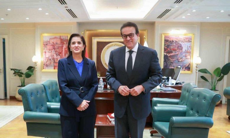 وزير الصحة يبحث مع المدير الإقليمي للصحة العالمية التعاون في ملفات المبادرات والتحول الرقمي