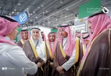 وزير الصناعة يبحث بناء شراكات استثمارية مع نظيره الروسي