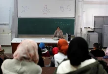 أساتذة للتعليم العالي ينادون بالأقدمية
