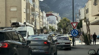 الإقبال السياحي يخنق طرقات تطوان