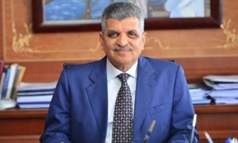 أسامة ربيع: 92% من السفن المارة بالبحار تعبر من قناة السويسأسامة ربيع: 92% من السفن المارة بالبحار تعبر من قناة السويس