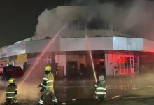 إخماد حريق في مطبعة بالشويخ الصناعية دون إصابات