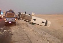 إصابة 30 شخصا في حادث تصادم أتوبيس وسيارة نقل بطريق أسيوط – البحر الأحمر