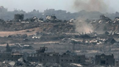 استشهاد 44 فلسطينياً في غزة ومستوطنون يقتحمون المسجد الأقصى