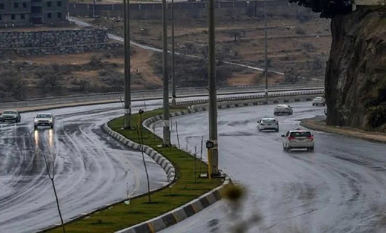الأمطار ترسم لوحة ربانية جميلة في الباحة