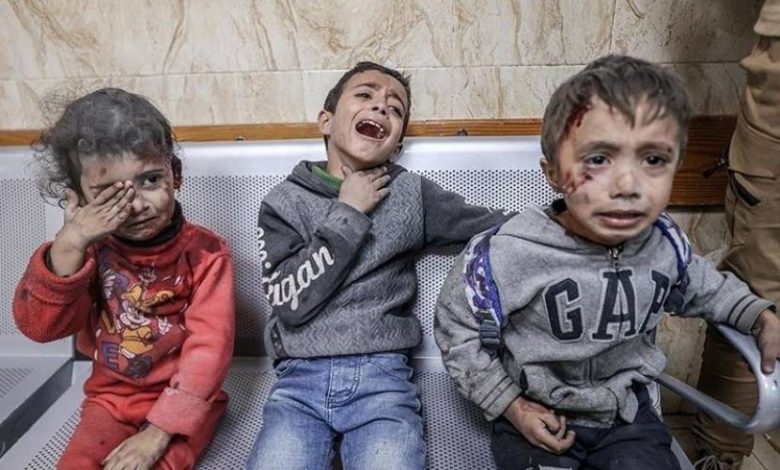 الاحتلال يقتل صفًا دراسيًا من أطفال غزة يوميًا وسط مجاعة وحصار خانق