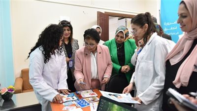 الصحة: وحدة صحة المرأة تواصل تعزيز الدعم النفسي للسيدات في جميع أنحاء الجمهورية