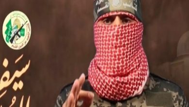 القسام تعرض مبادره إنسانيه لأسرى الاحتلال بشرط فتح ممرات دائمه للغذاء والدواء لغزه