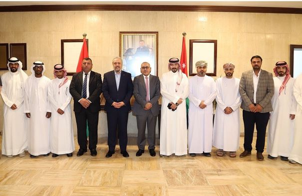الوفد الإعلامي الخليجي يختتم زيارته إلى المملكة...
