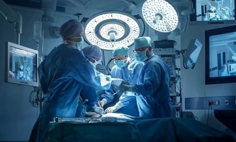 امرأة تستفيق من الغيبوبة قبل لحظات من التبرع بأعضائها