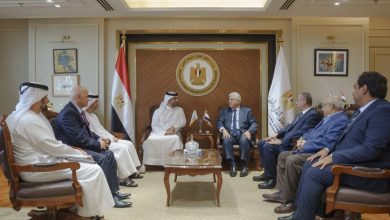 بالفيديو والصور.. سلطان بن أحمد القاسمي يلتقي وزير التعليم العالي والبحث العلمي المصري