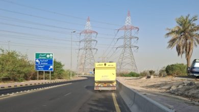 «بلدية الجهراء» تواصل أعمال كنس وتنظيف الطرق السريعة