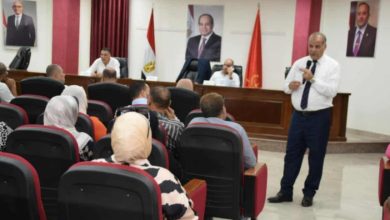 تعليم بورسعيد تناقش تجهيزات الإعدادية والثانوية وخطط تطبيق البكالوريا المصرية