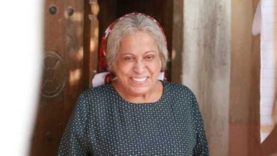 حفيد الفنانة حياة الفهد يوضح تطورات حالتها بعد الجلطة