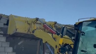 حملة ميدانية مكثفة لإزالة المخالفات والتعديات في تيماء والصليبية