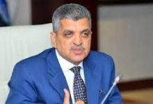 رئيس قناة السويس: إنشاء مصنع لإنتاج القاطرات وتصديرها للخارج