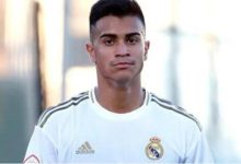 ريال مدريد يفسخ عقد لاعبه