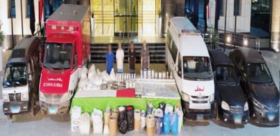 سقوط تشكيل عصابي بالقليوبية بحوزة عناصره مخدرات بقيمة 350 مليون جنيه داخل سيارات إسعاف
