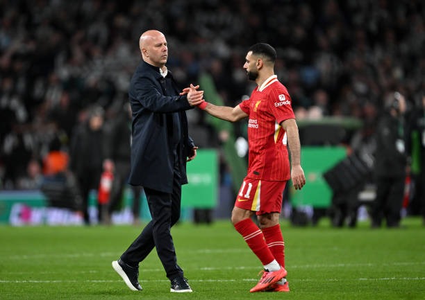 سلوت: العالم بأكمله ينتظر مباراة ليفربول أمام ريال مدريد