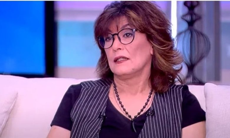 سماح أنور مصدومة بعد اختفاء أرشيفها الفني بالكامل