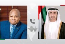 عبدالله بن زايد يُعزي وزير خارجية غانا بعد تحطم مروحية عسكرية