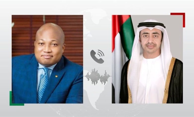عبدالله بن زايد يُعزي وزير خارجية غانا بعد تحطم مروحية عسكرية