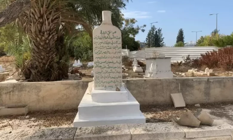 عضو كنيست يدعو لإزالة قبر الشهيد عز الدين القسام في حيفا المحتلة