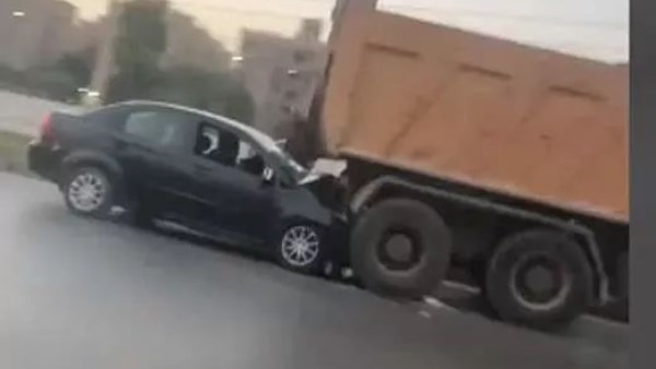 سيارة الفتيات