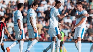 غيابات عديدة..تعرف على أجانب الهلال أمام الرياض