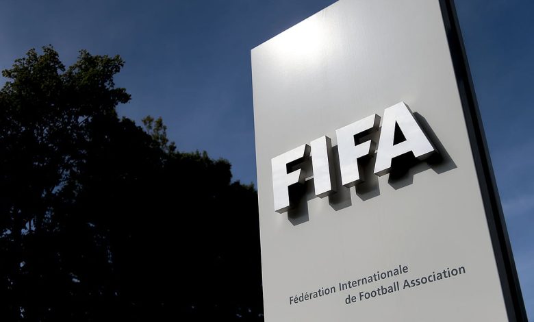 "فيفا" يهنئ اتحاد كرة القدم بمناسبة استكمال مشروع توثيق تاريخ الكرة السعودية