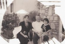 قبل عرضه غدا بمهرجان فينيسيا.. الإعلان عن البوستر الرسمي للفيلم الليبي بابا والقذافي