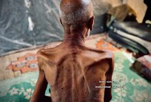 كارثة خانقة وتتفاقم.. 80 شاحنة فقط تدخل غزة يومياً من أصل 600 