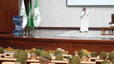 لجنة الإعلام والتوعية المصرفية تنظم محاضرة عن التمويل المسؤول لمنسوبي الجوازات ضمن برنامج "واعي"