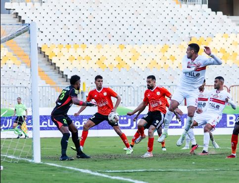 مباشر.. (الزمالك 0_ 0 فاركو) الشوط الأول