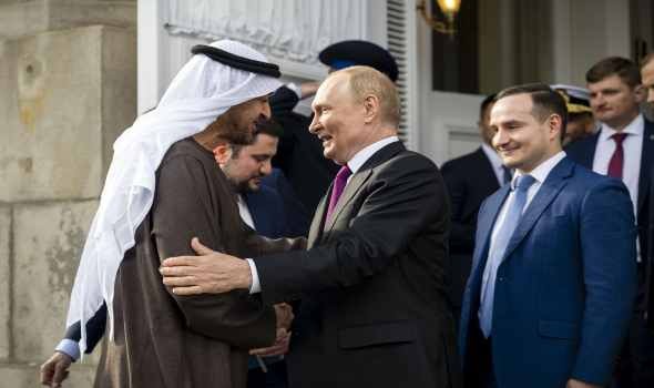 محمد بن زايد و فلاديمير بوتين يبحثان في موسكو سبل تعزيز الشراكة الإستراتيجية بين البلدين