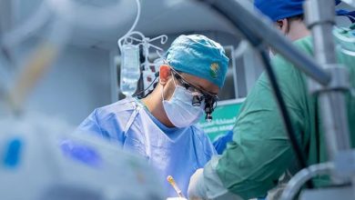 من بينها استئصال ورم بالمخ وشق عضلة المريء.. مستشفيات القاهرة تجرى عمليات جراحية دقيقة وناجحة