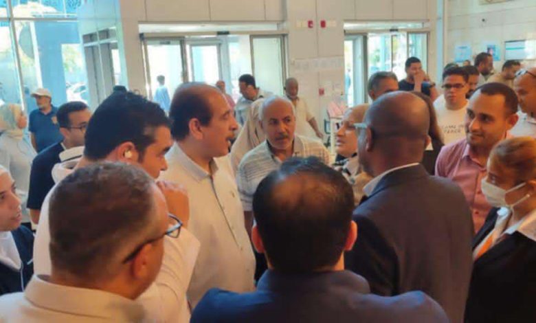 نائب وزير الصحة يتفقد منشآت طبية بمحافظة السويس ويوجه بتطوير الخدمات الصحية