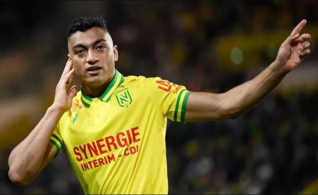 نيوم يستهدف مهاجم منتخب مصر