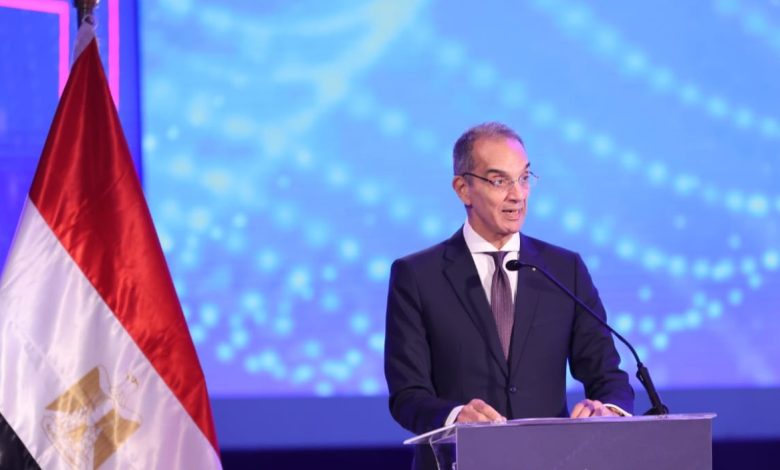 وزير الاتصالات: الذكاء الاصطناعي سيؤدي إلى اندثار بعض الوظائف.. والحل التوجه لمهن جديدة