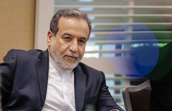 وزير الخارجية الإيراني يوجه إنذاراً للولايات المتحدة...