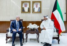 وزير الخارجية يستقبل سفير مصر بمناسبة انتهاء مهام عمله لدى الكويت